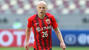 Aaron Mooy Shanghai FC midfielder