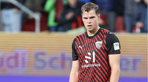 S. Lorenz - Holstein Kiel defender