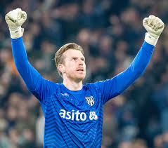 M. Brouwer - Heracles Almelo goalkeeper