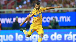 R. Carioca - Al Riyadh midfielder