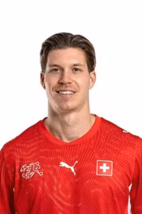 Read more about the article Cedric Itten: Comprehensive Profile Review