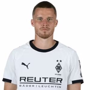 Read more about the article Nico Elvedi: Comprehensive Profile Review